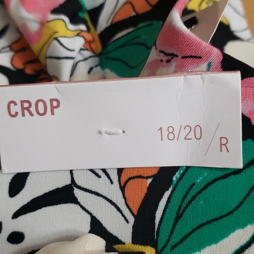 Pants - Picture 3 of 4